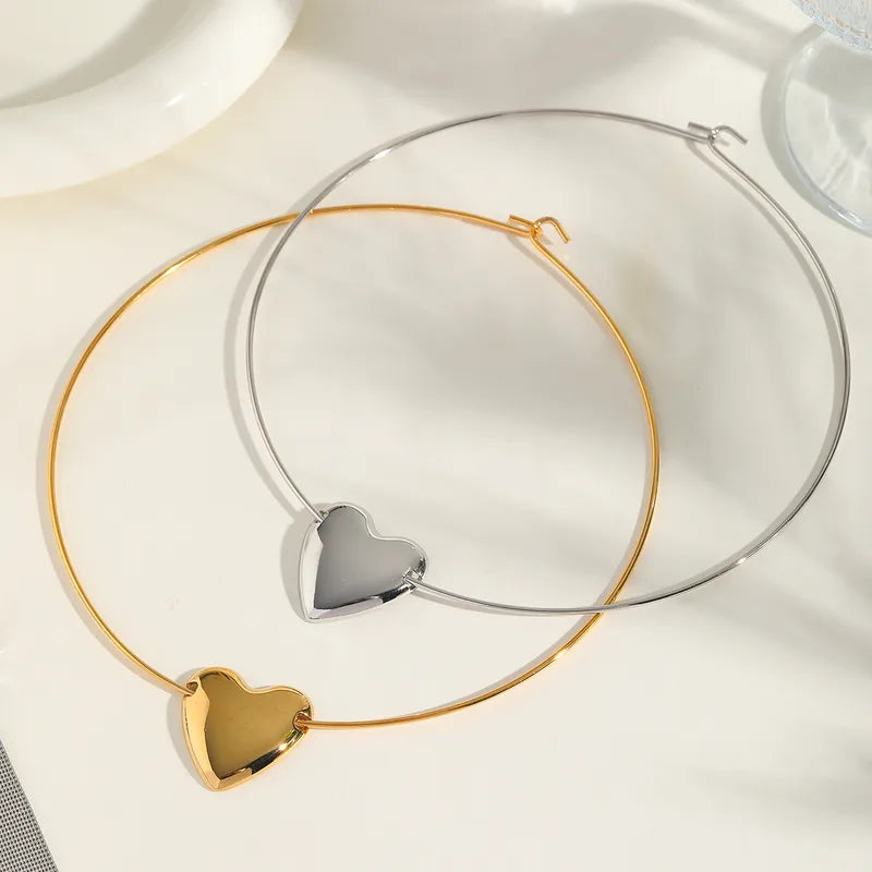 PVD Coated Real Gold Plated Heart Shape 316 Stainless Steel Simple Style Classic Style Waterproof Non Tarnish Irregular Choker