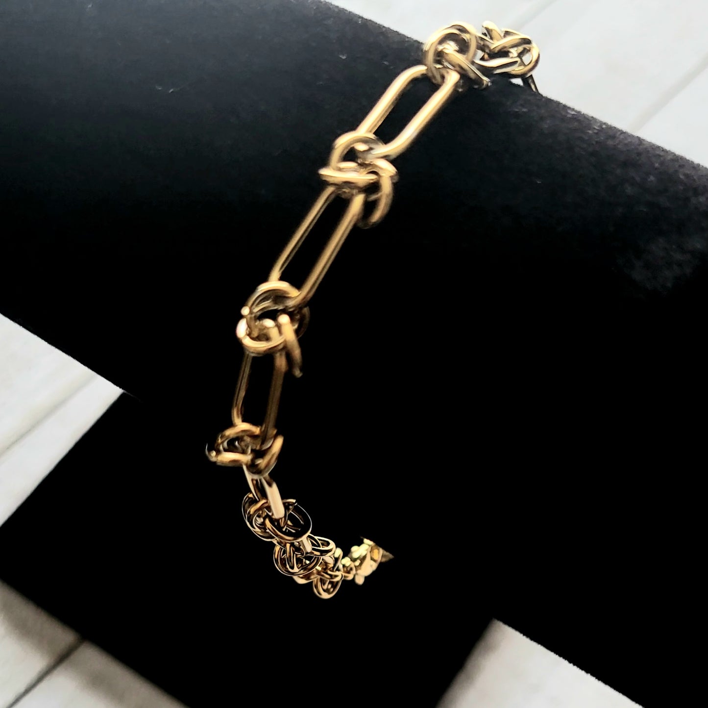 Desi, Unisex Titanium Steel Electroplating Chain Bracelet in Gold