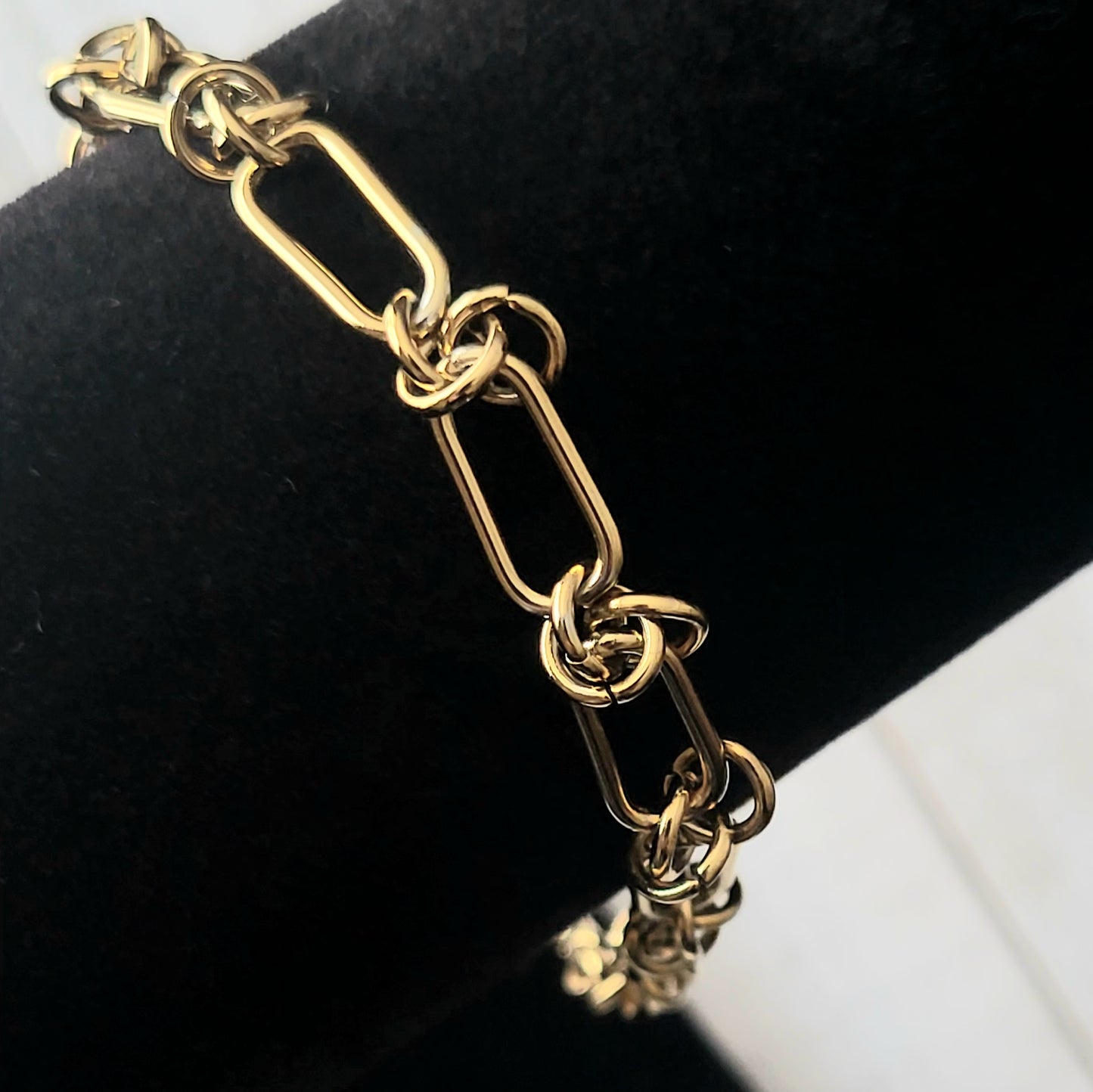 Desi, Unisex Titanium Steel Electroplating Chain Bracelet in Gold