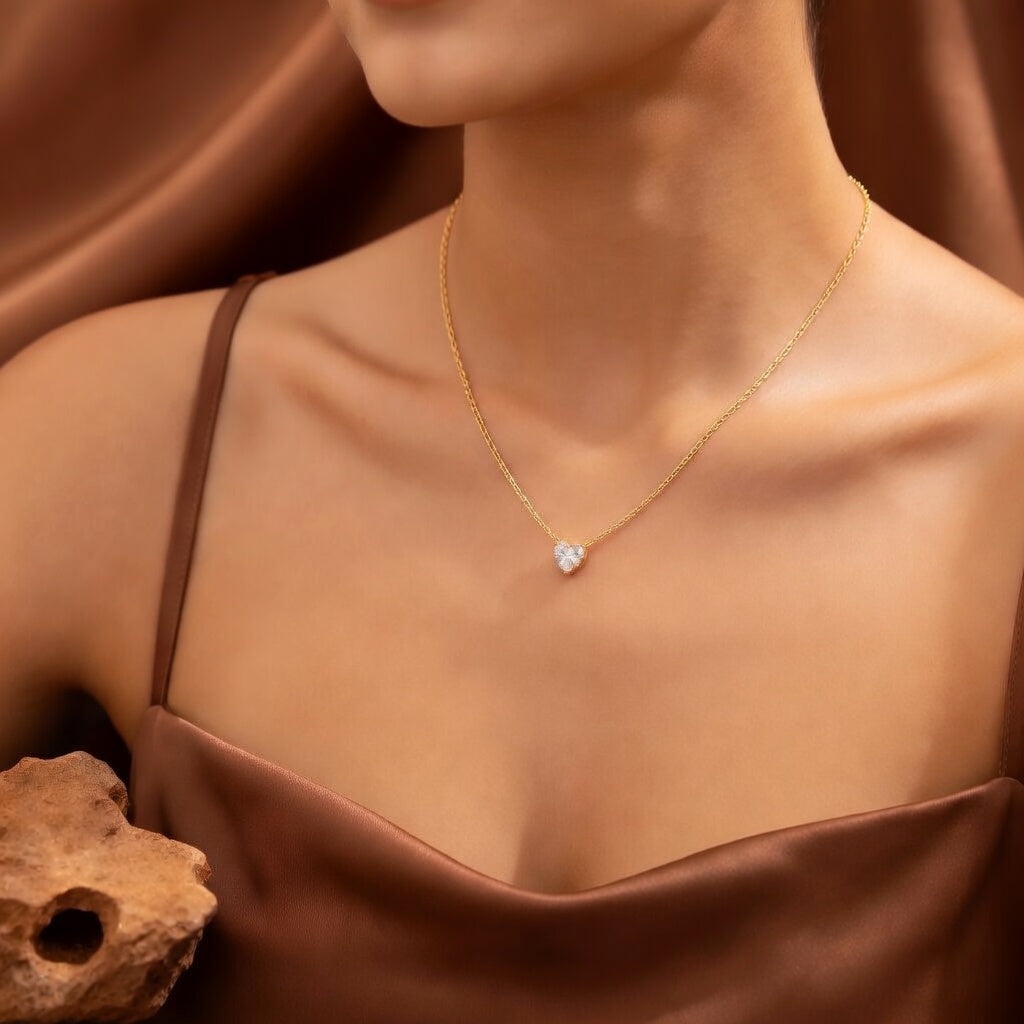 Romy, Mini Heart Shaped Diamond Necklace For Women Elegant Simple Choker Necklace
