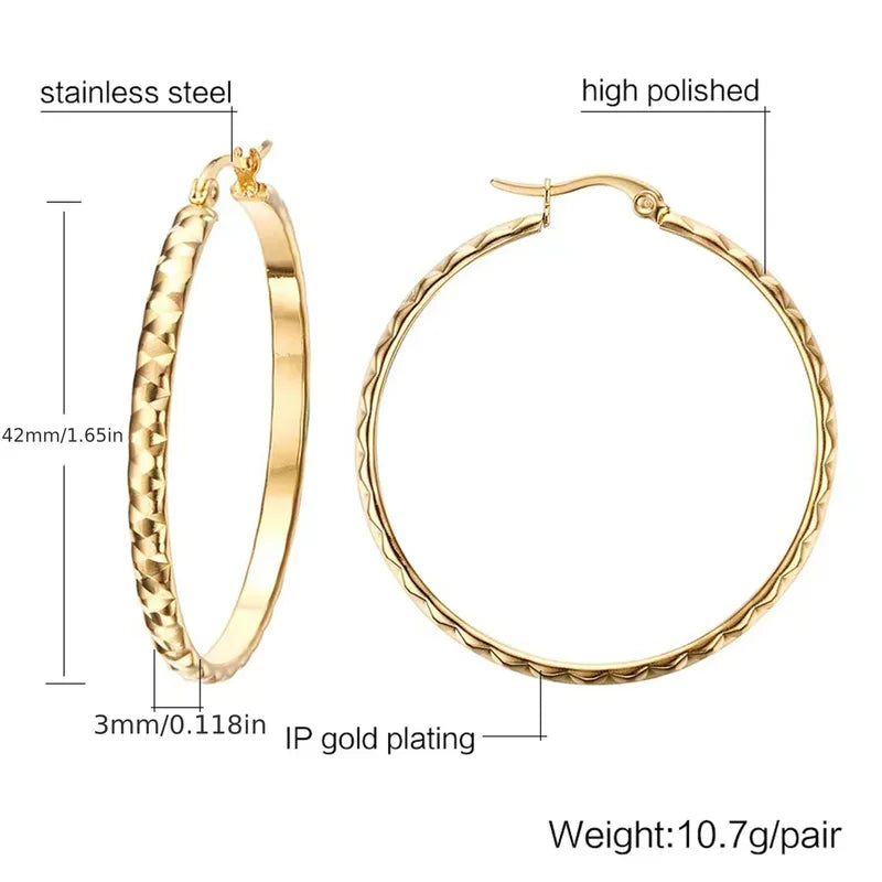 Medium Sized Gold Daily Hoops, 304 Stainless Steel Round Electroplating 18K Real Gold Plated Simple Style Earrings