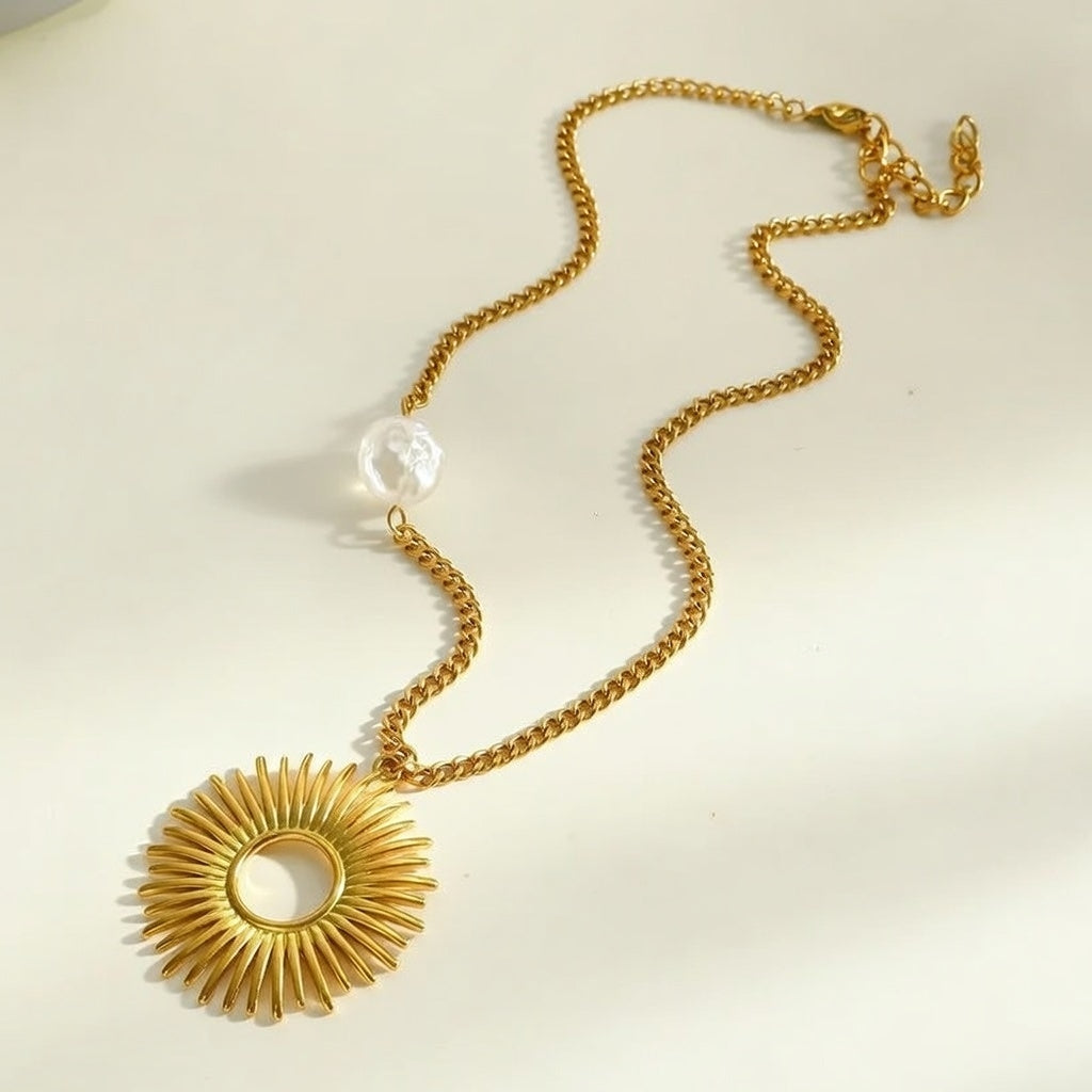 Precious, 18k Gold Plated Stainless Steel Vacuum Electroplating Sun Star Shape Necklace