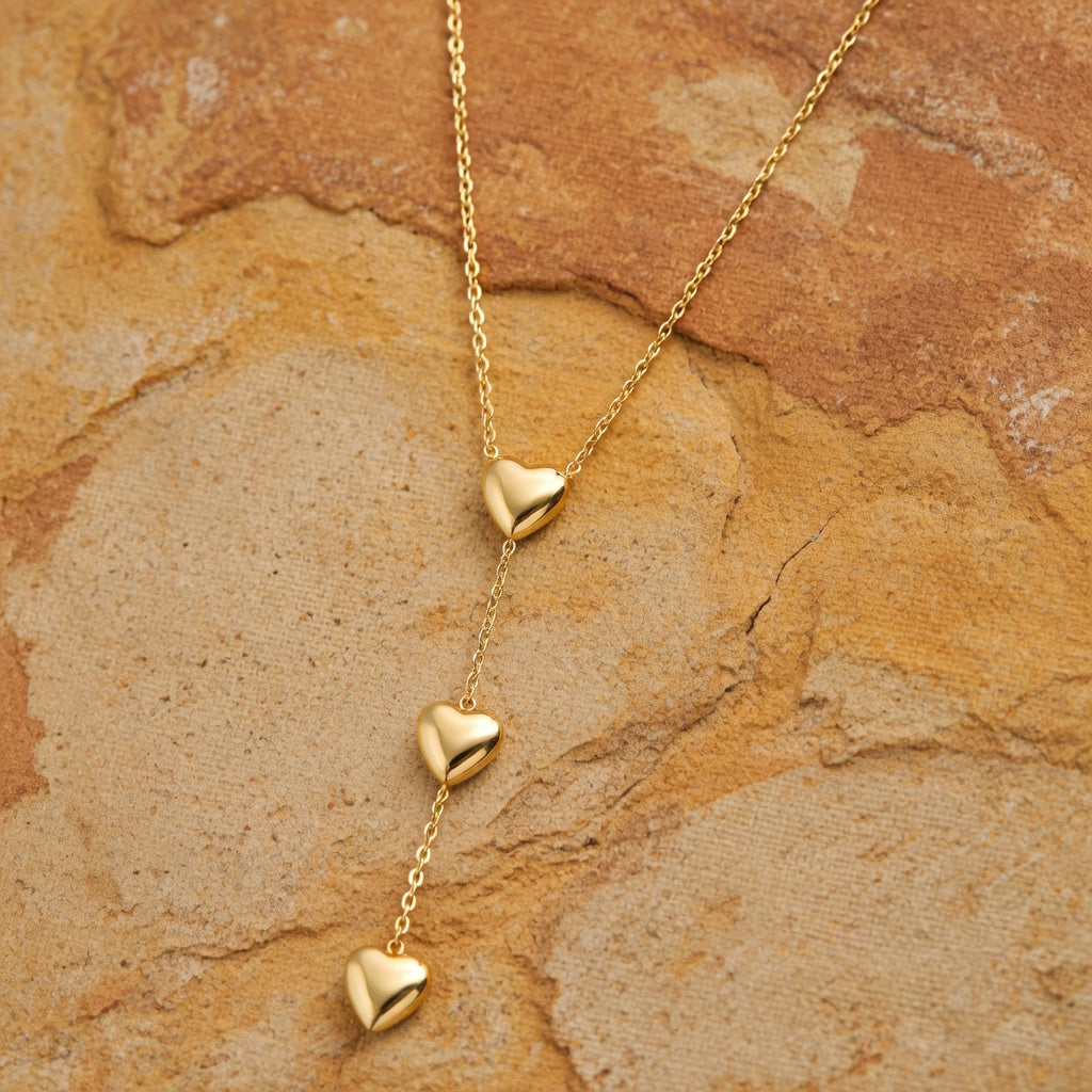 Liora, Casual 3 Heart Shape Stainless Steel Polishing Plating Pendant Necklace