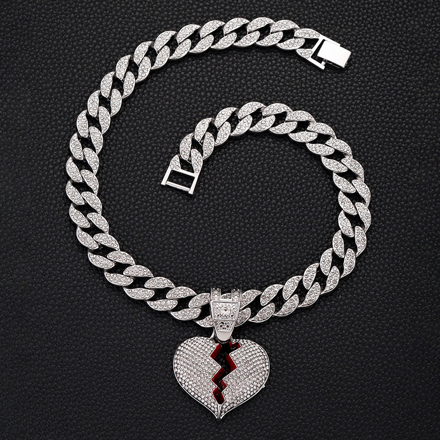 Willow, 22" Hip-hop Heart Shape Alloy Plating Inlay Rhinestones 18k Gold Plated Pendant Necklace