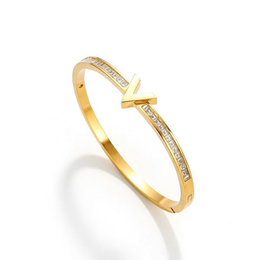 Queen Victoria Stainless Steel With Rhinestone In-Lab Gold Plating Bracelet for Women