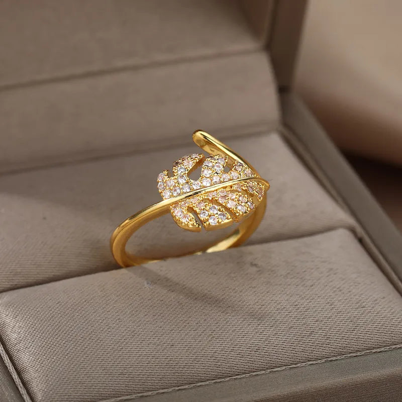 Sophie, Stainless Steel Leaf Design PVD Coated / Gold Plated Elegant Retro Lady Waterproof Non Tarnish Plating Open Rings in Gold