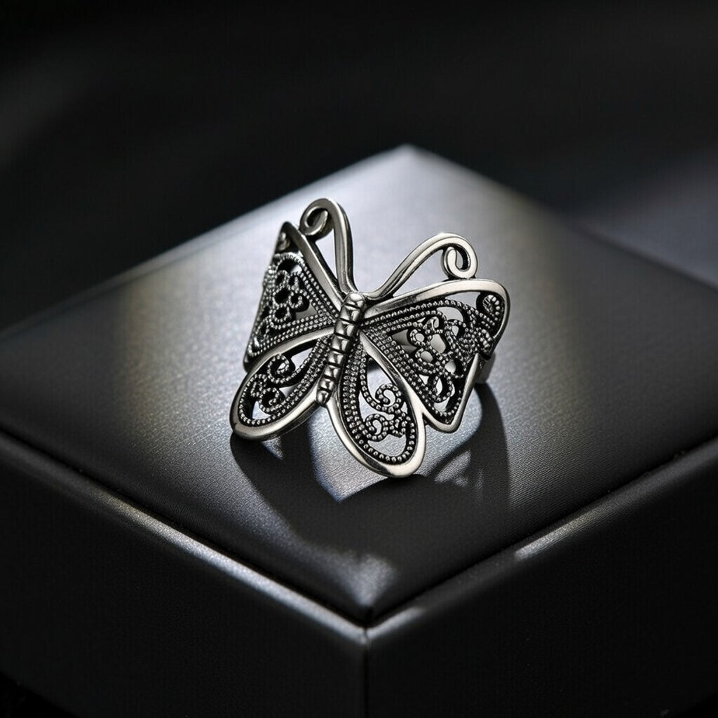 Gothic Retro Cool Style Butterfly Alloy Hollow Out Women's Open Ring