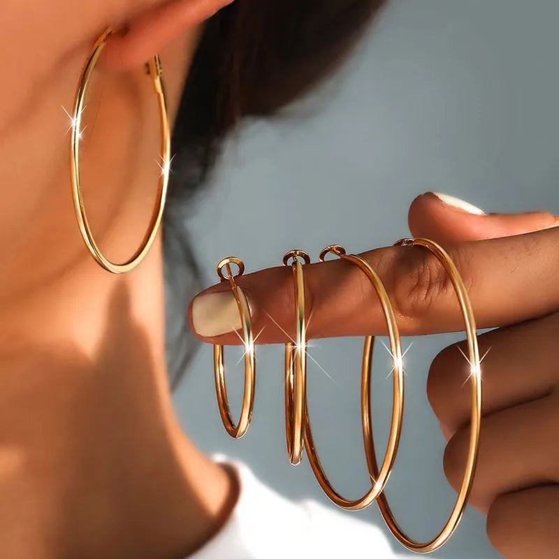 SET OF 4 Pairs  Earring 201 Stainless Steel Round Electroplating 18K Gold Plated Classic Style Earrings