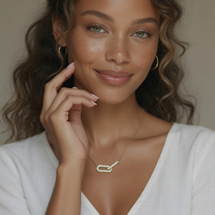 Bonnie, Double Oval Necklace Ring-to-Ring Double-Ring Pendant Diamond Plated