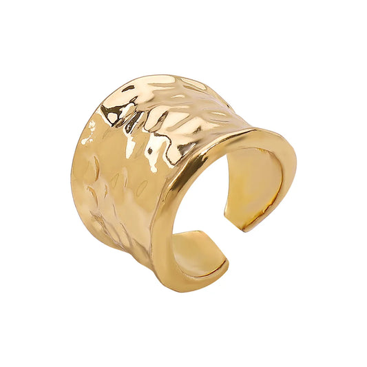 Elegant Retro Solid Color Alloy Women's Rings