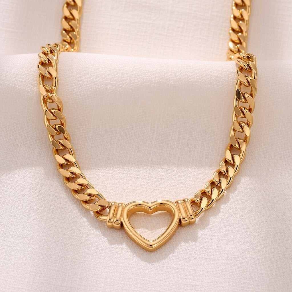 Billie, Fashion Heart Geometric Stainless Steel 18K Gold Plated Necklaces Gold