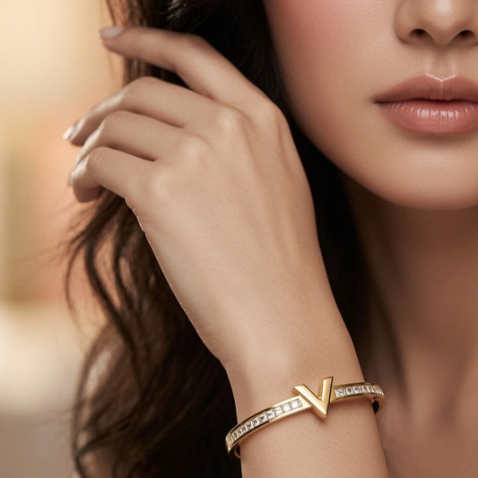 Queen Victoria Stainless Steel With Rhinestone In-Lab Gold Plating Bracelet for Women